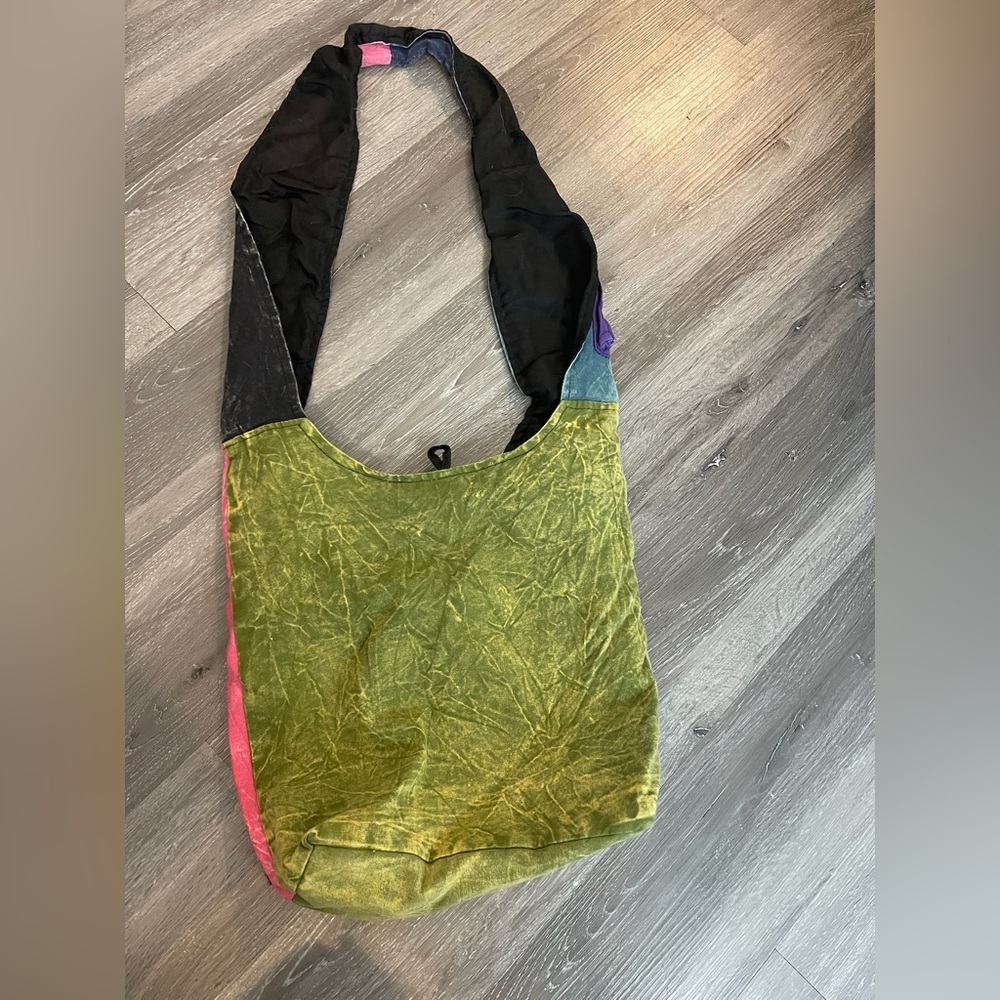 KPC Unique Vibrant and Colorful Patchwork Soft Design Zip Up Shoulder Bag - Picture 5 of 7